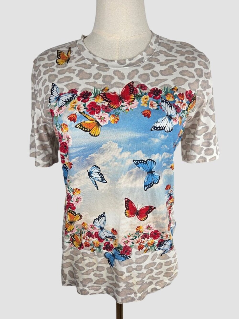 Johnny Was Mayflower Butterfly Leopard Print Floral Tee XS Crew Neck Tee Flaw